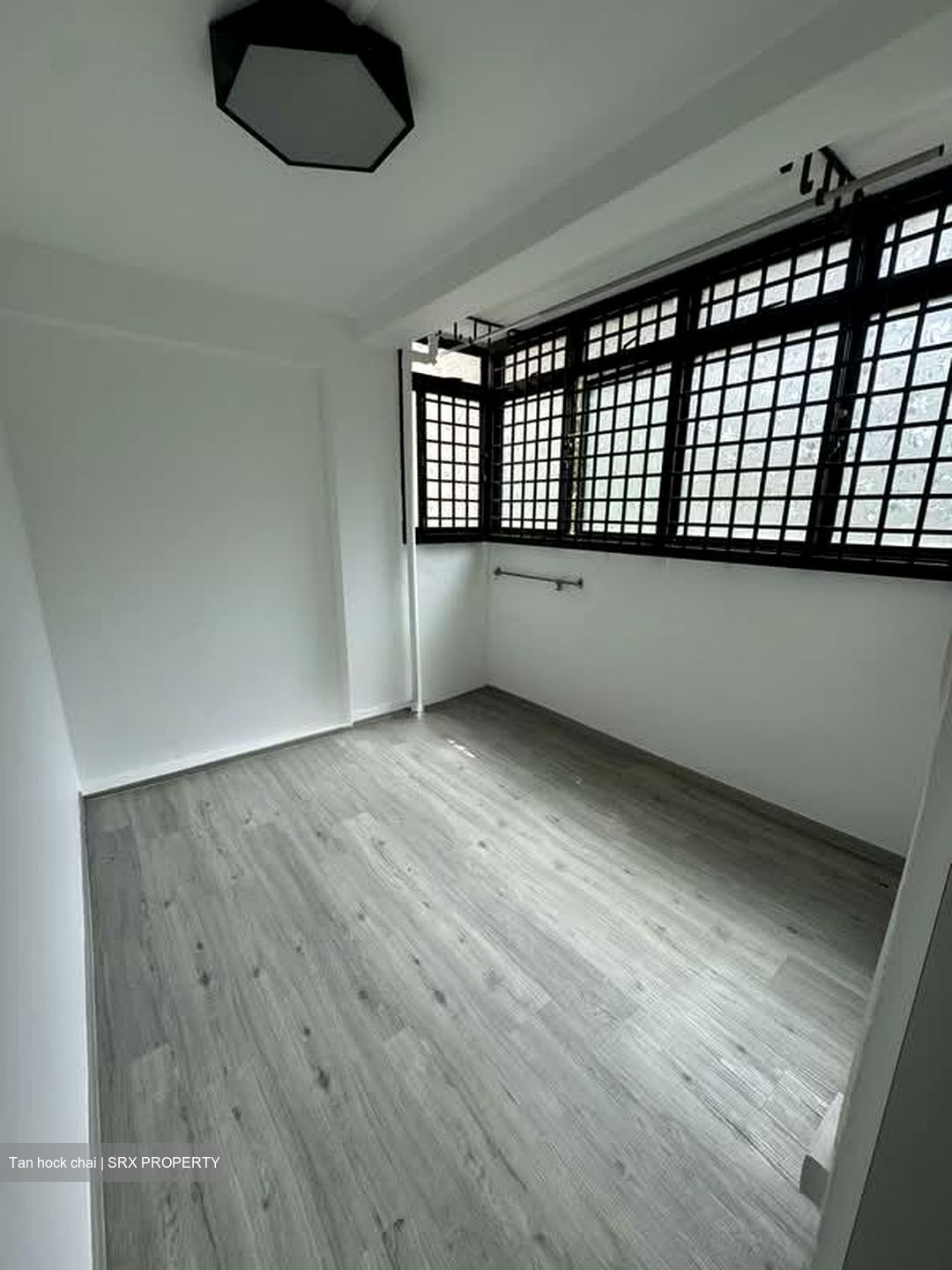 Blk 110 Commonwealth Crescent (Queenstown), HDB 3 Rooms #591897171